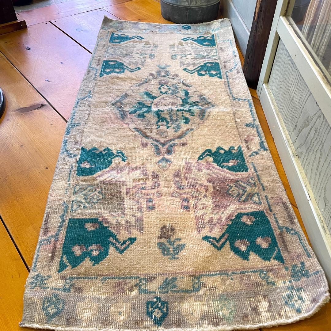 トルコ製ヴィンテージラグ49×113cmピンクベージュ玄関マットドアマット323