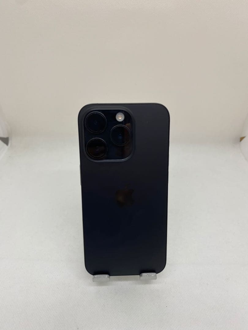 ジャンク品 Iphone 15 Pro 256GB Sim フリー　14737