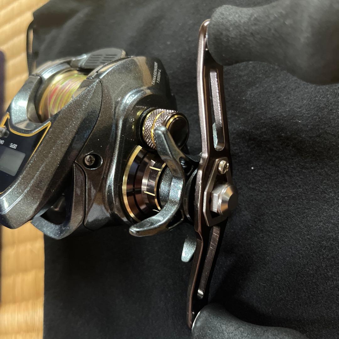 (値下げ中です) ダイワ タナセンサー 150DH-L 左ハンドル