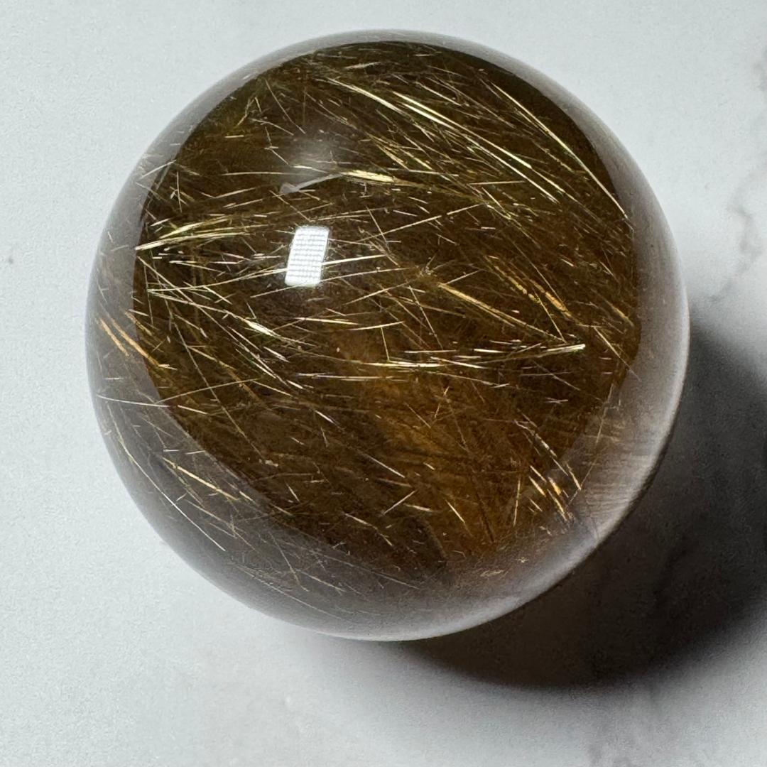 金運アップ◇ゴールドルチルクォーツ◇丸玉　約40.2㎜