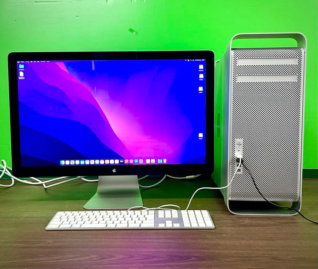 美品Apple Mac Pro デスクトップPC シルバー