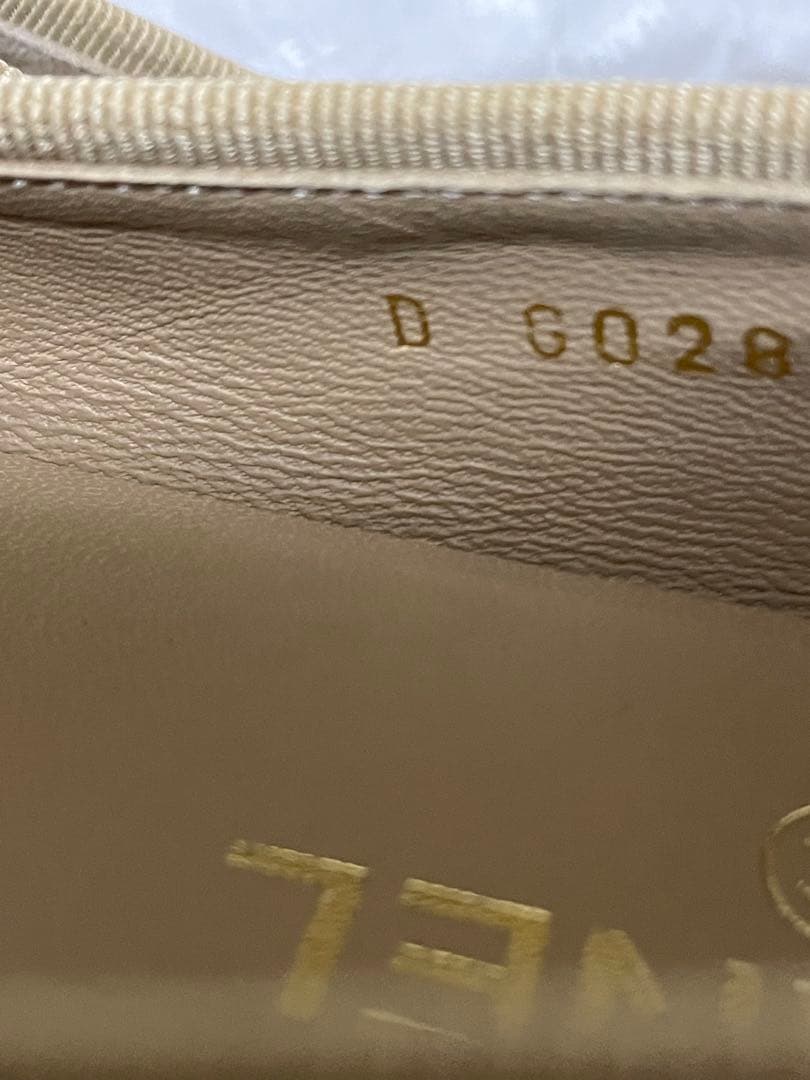 シャネル　フラットシューズ　バレエシューズ　シャネルパンプス