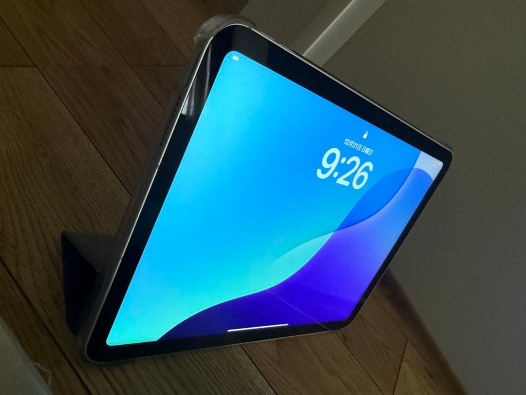 iPad 第１０世代　シルバー　６４GB 目立った傷汚れなし