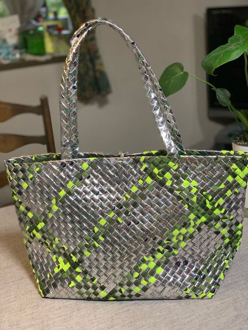 ショッピングバック　リゾートバック　ファッションバック　新品　未使用