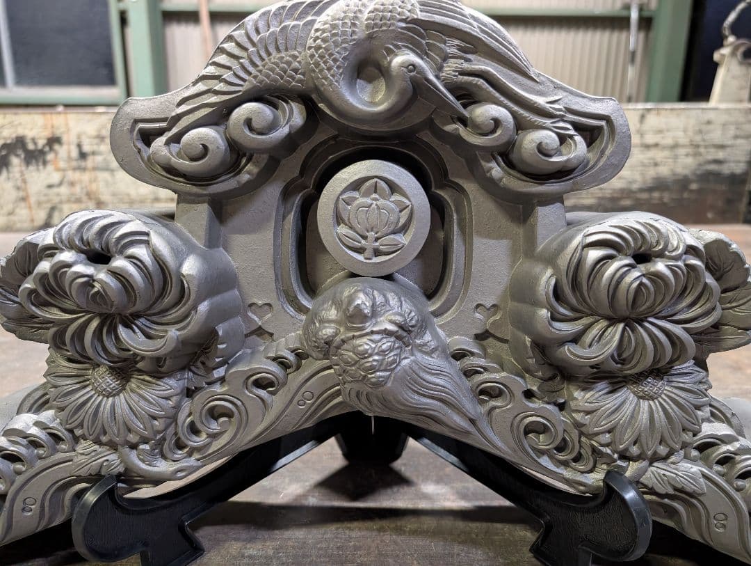 本物　屋根瓦　鶴と亀アンティーク　ラスト1点