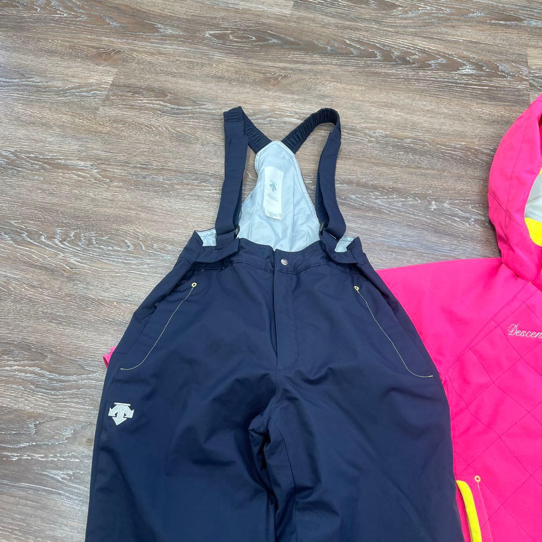 デサント　セットアップ　上下　スキーウェア　150 女の子