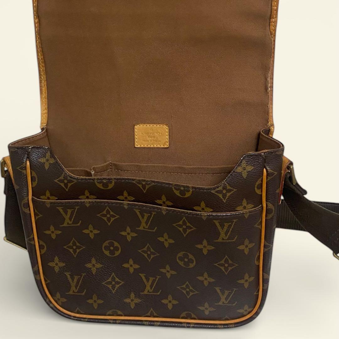 ルイヴィトン M40106 メッセンジャー ボスフォールPM ショルダーバッグ