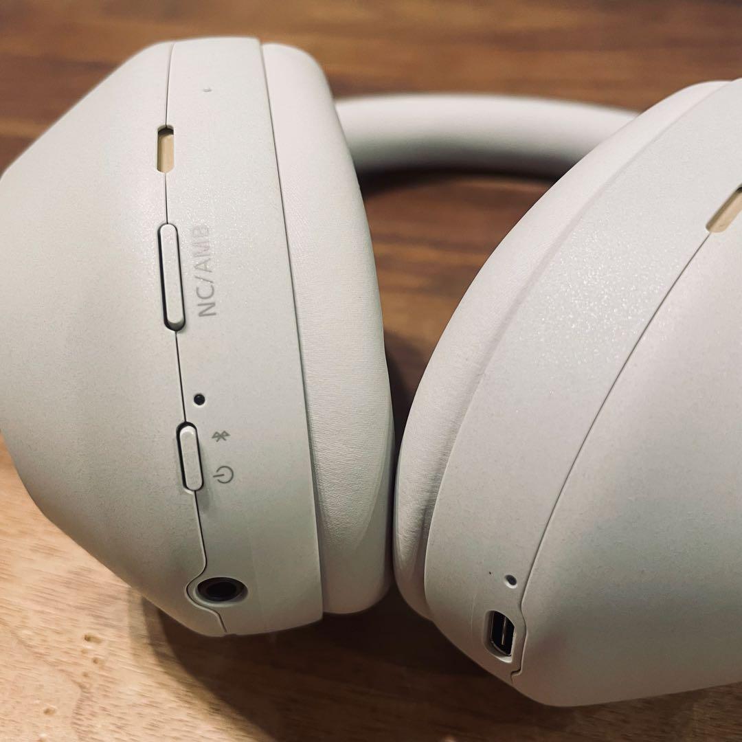 極美品 SONY WH-1000XM5 プラチナシルバー 完動品ノイキャン最高峰