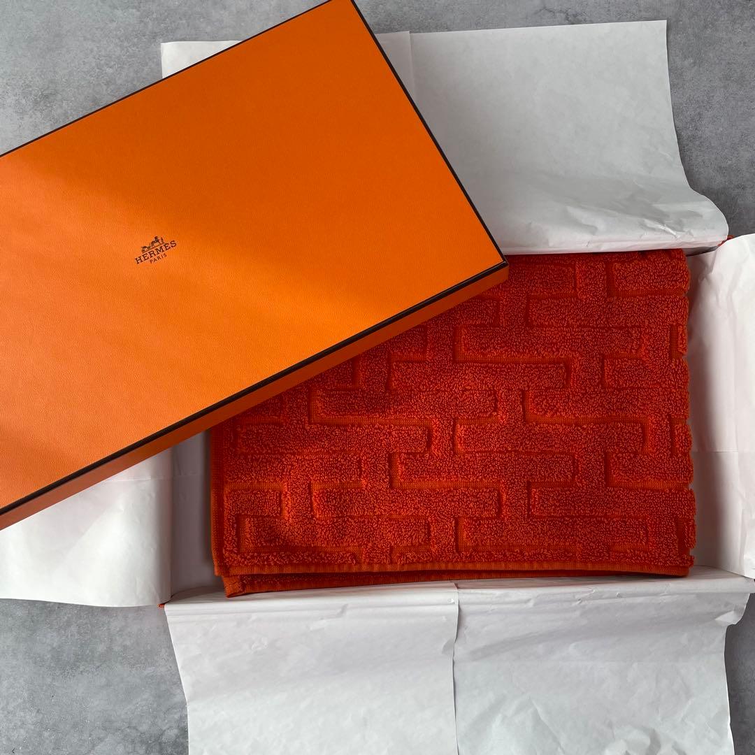 新品・未使用❤️HERMES ゲストタオル《ステアーズ》 オレンジ