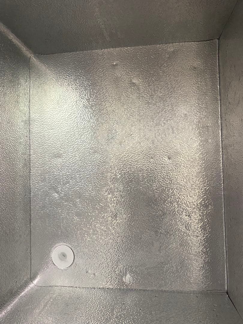 comfeeノンフロン冷凍庫142L