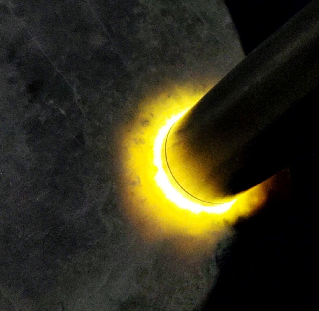 ★翡翠原石★糸魚川硬玉【小滝灰ラベ・転石・切り出し❷1528ｇ】