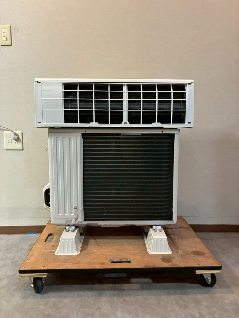 2003 パナソニック【CS-220DFL-W】2020年 6畳 エアコン 中古