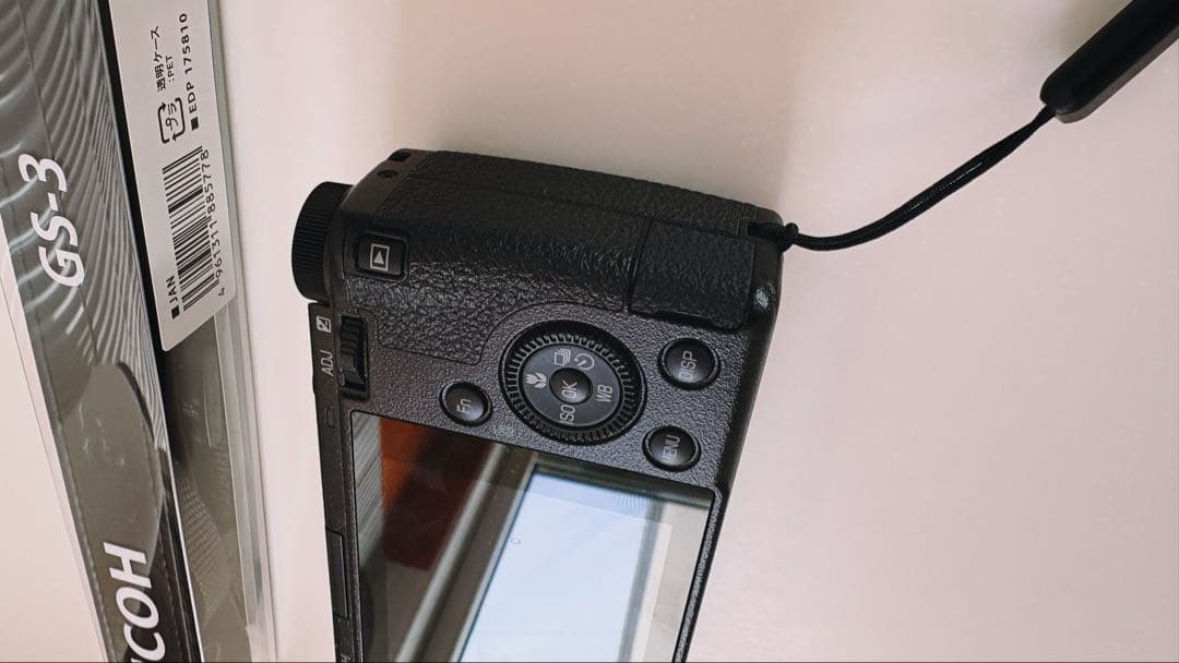 【シャッター数3116】【美品GR3】RICOH GR III ストラップ付き