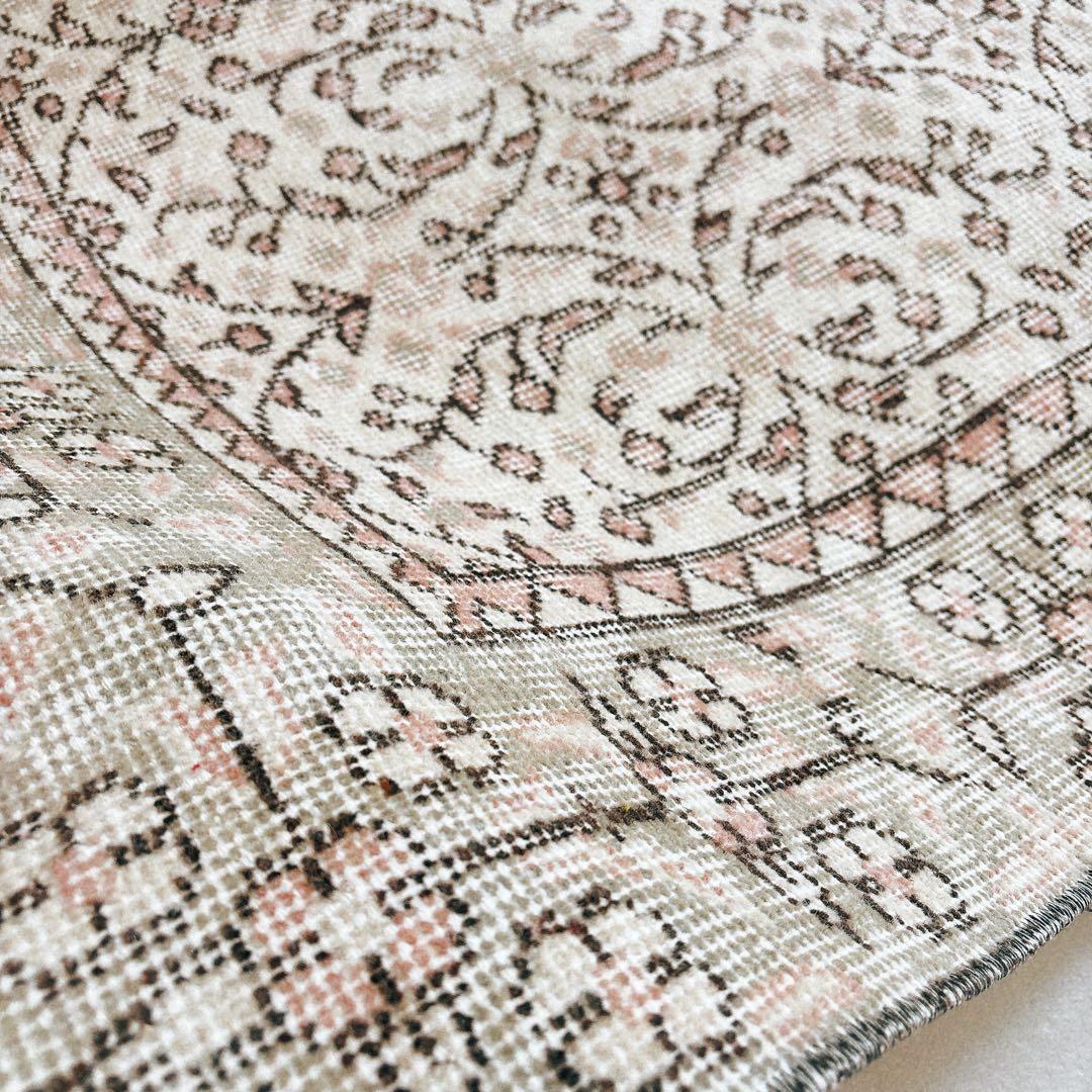 トルコ　ヴィンテージラグ　グリーン　ピンク