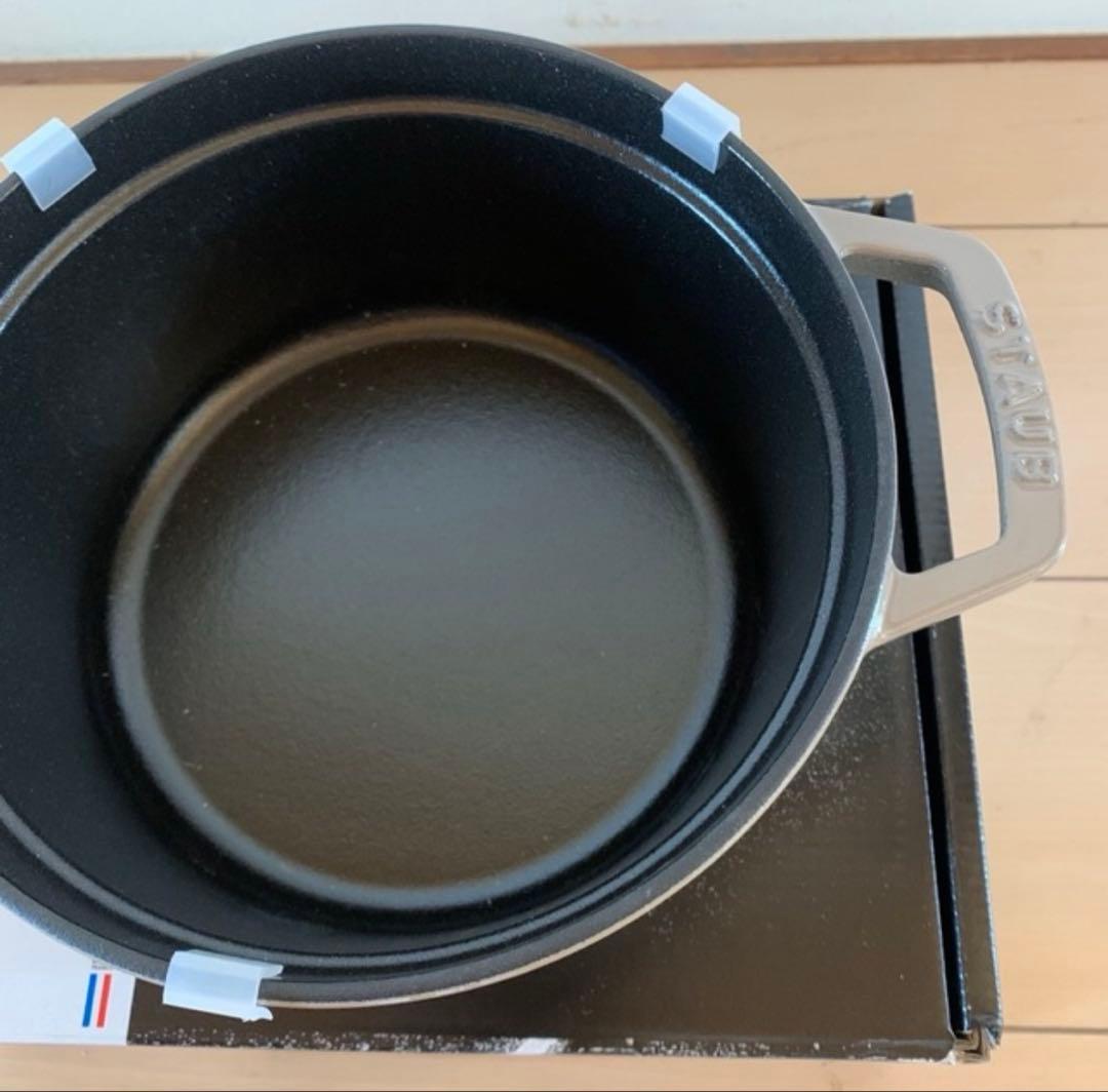 staubピコ ココット ラウンド リネン 20cm