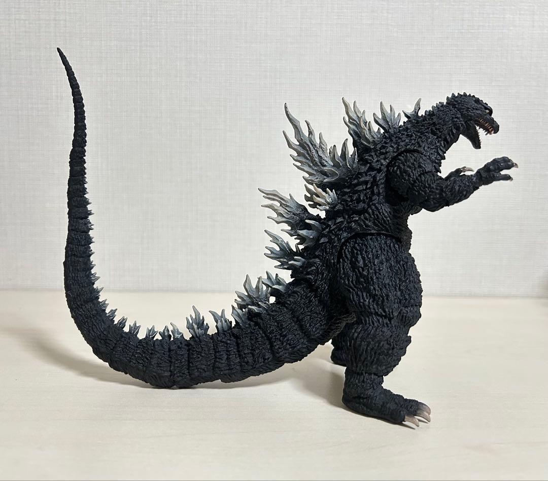S.H.MonsterArts ゴジラ　2002 ゴジラ×メカゴジラ　フィギュア