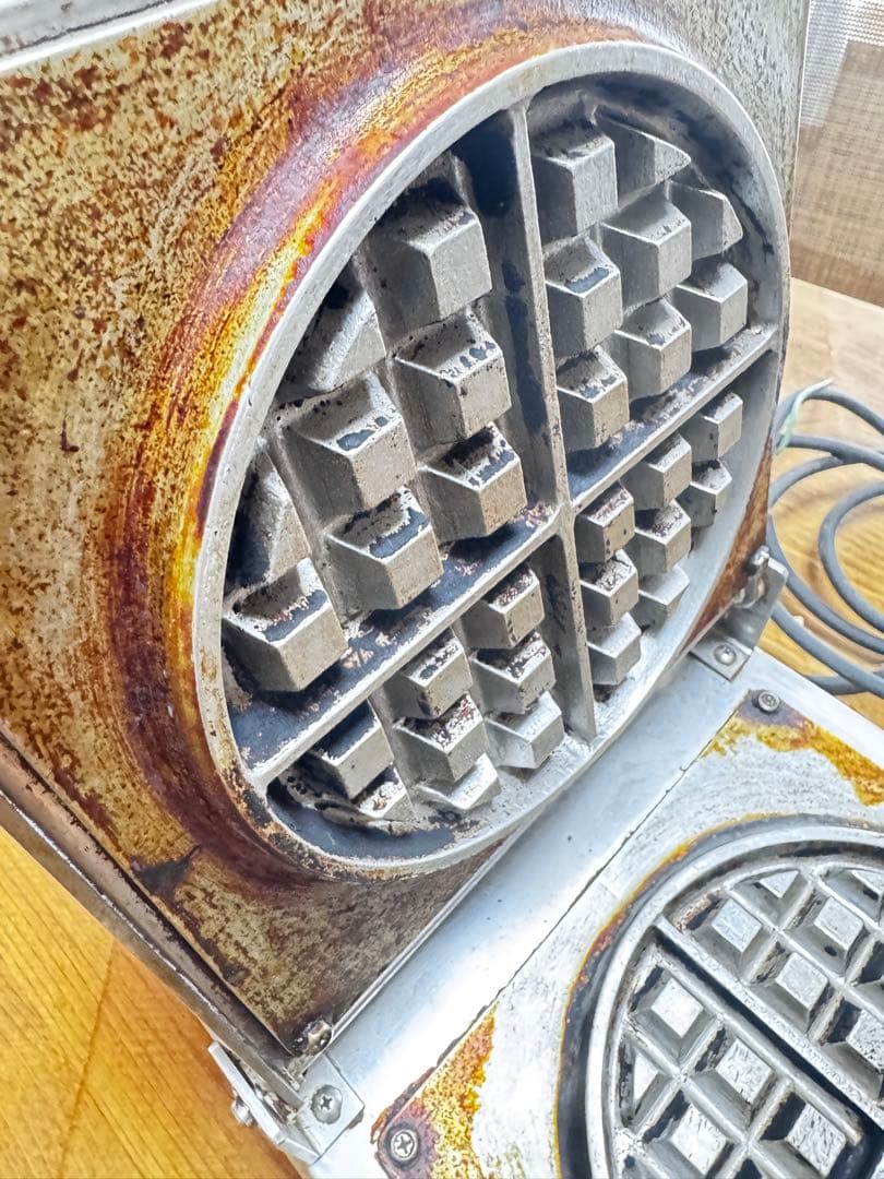 サンテック　ベルギーワッフルメーカー丸型 業務用