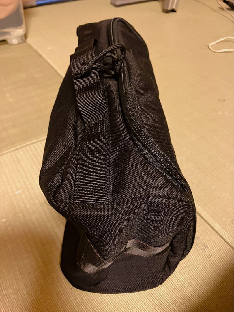 BRIGHTING 黒 バッグ