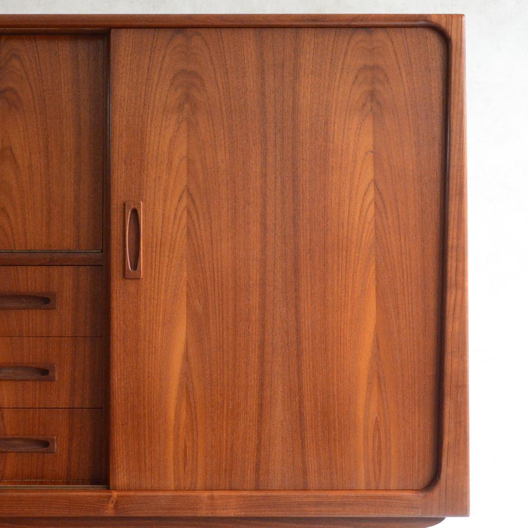 デンマーク 北欧ヴィンテージ チーク ローズウッド サイドボード キャビネット