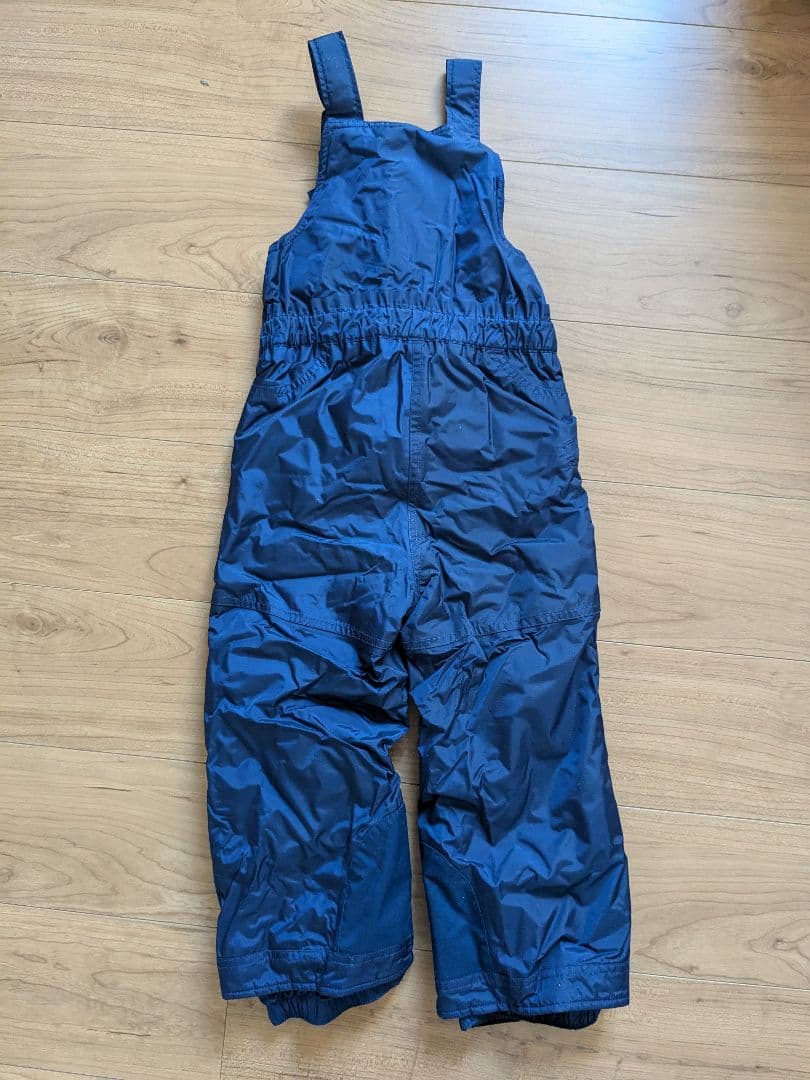 週末までお値引中　パタゴニア　キッズ　スキーウェア　100