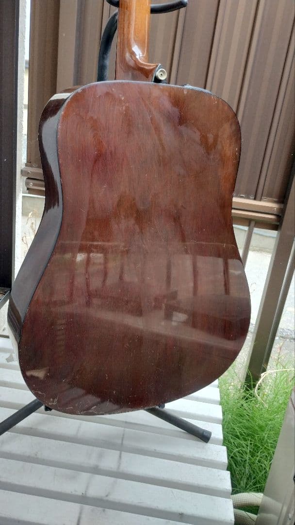 美品 Takamine Tシリーズ（？） PU付エレアコ TBS ブラウン