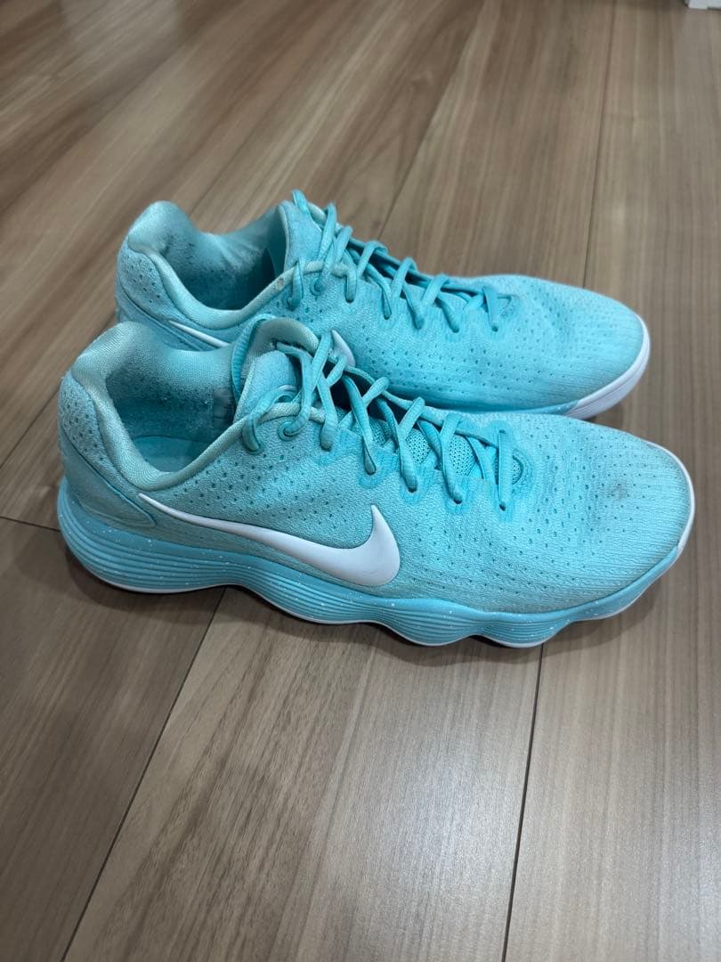 な*の様 NIKE ハイパーダンク2017 low