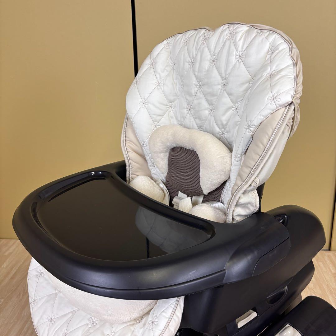 クリーニング済☆美品☆　コンビ　電動式　フェアレット　オートスイング　ラグジュア