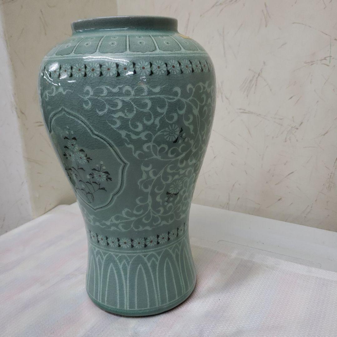 Ｂフライデー蔵出し特価　緑色陶器　花瓶作家物26cm直径15cm重さ約1,4kg