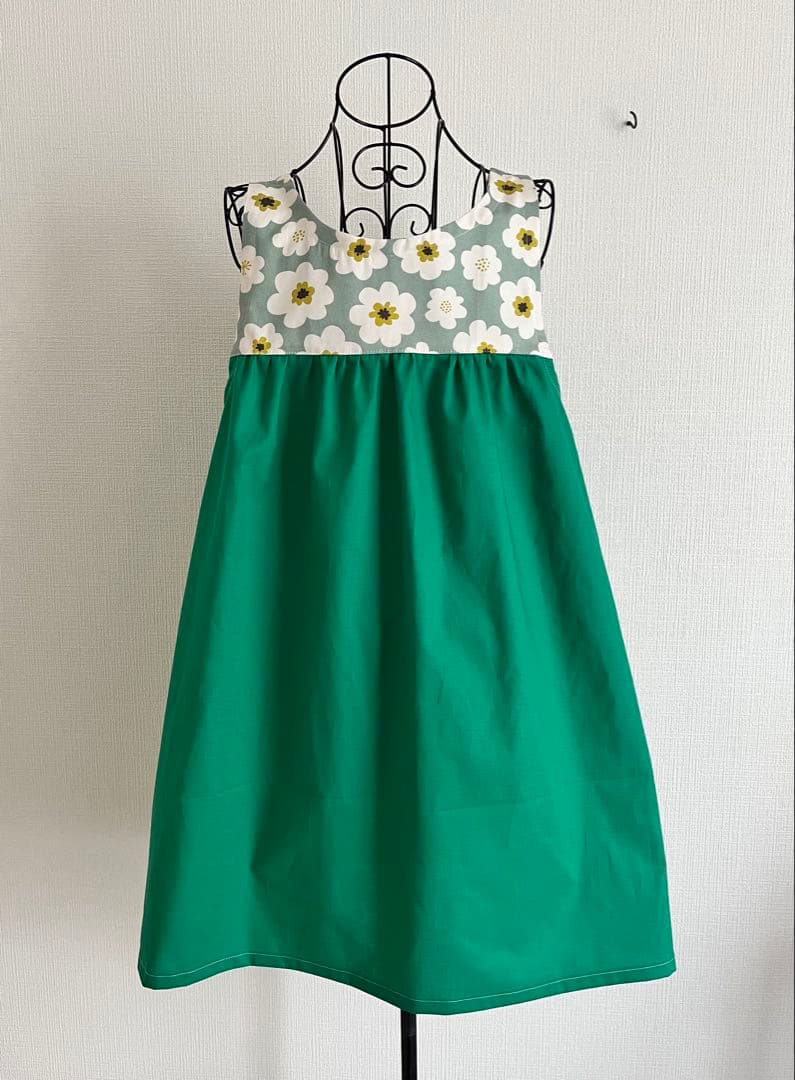 ぷりん　保育士エプロン　エプロン　ハンドメイド