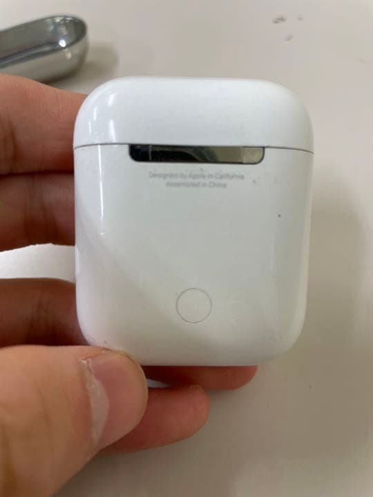 Apple AirPods MV7N2J/A 第一世代