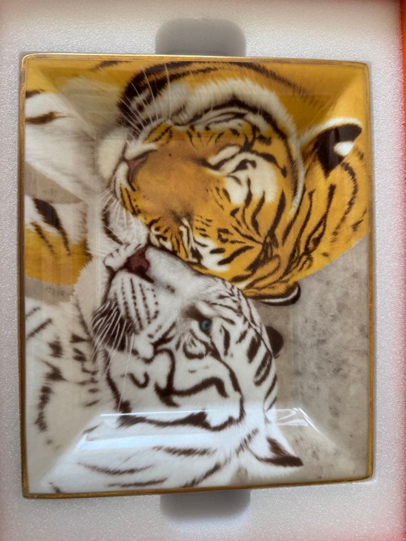 エルメス　絵皿　虎　プレート　インテリア
