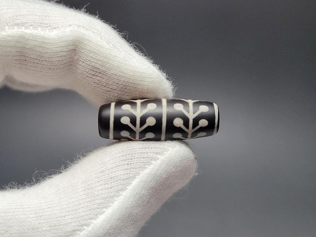 古代 黒瑪瑙 ビーズ 玉 装身具 時代物 高さ約2.9cm