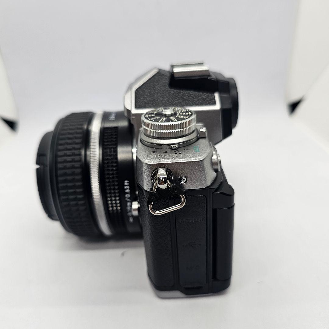 デジタルカメラ Nikon Z fc 28/2.8 SE Kit