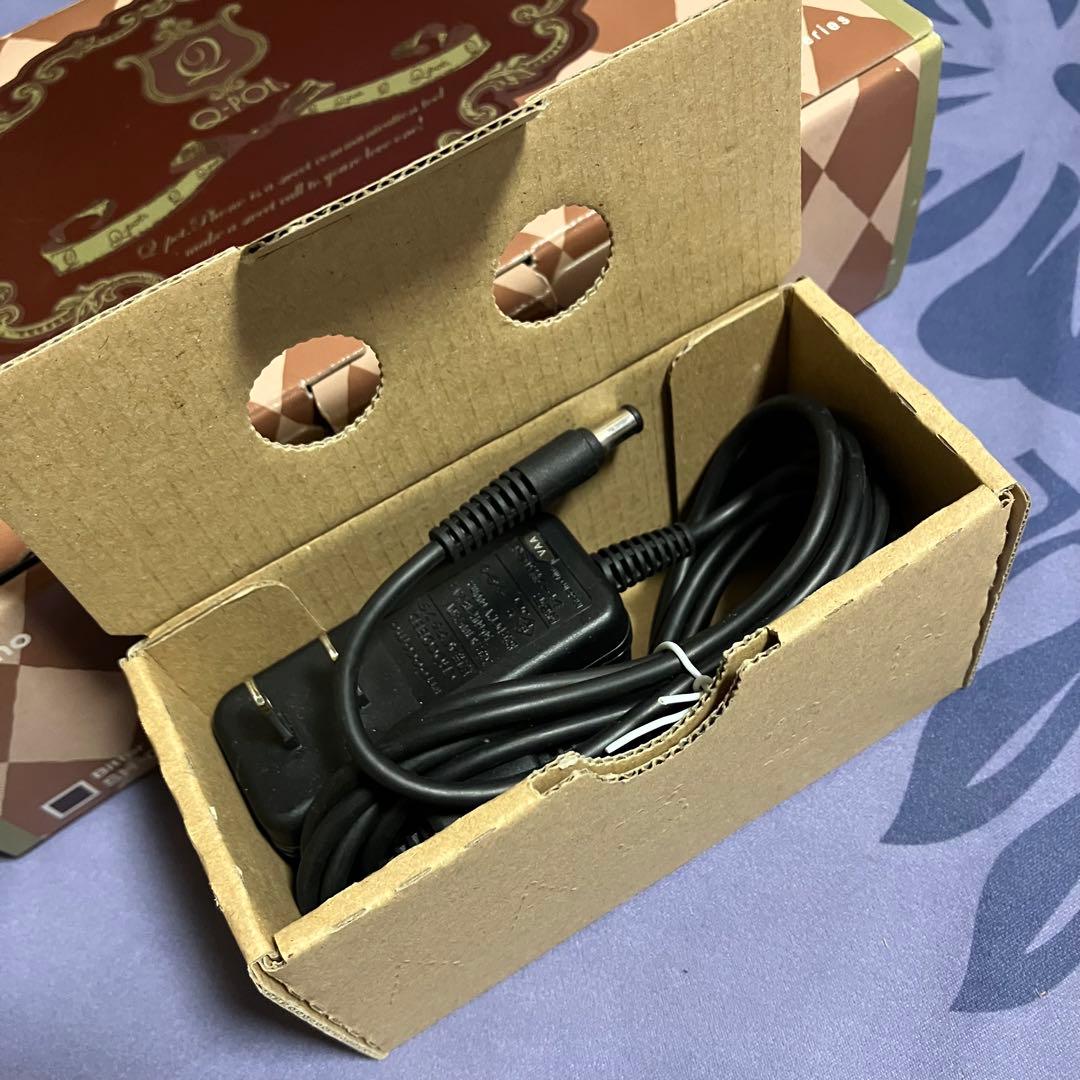 Q-pot Phone SH-04D 板チョコスマホ