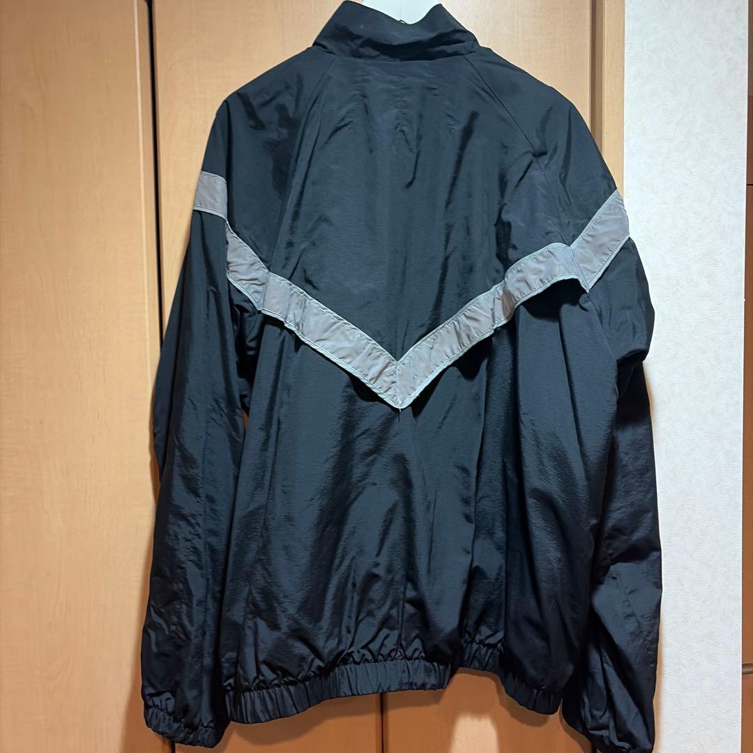 IPFU ブラック トレーニングジャケット　ナイロンジャケット XLサイズ