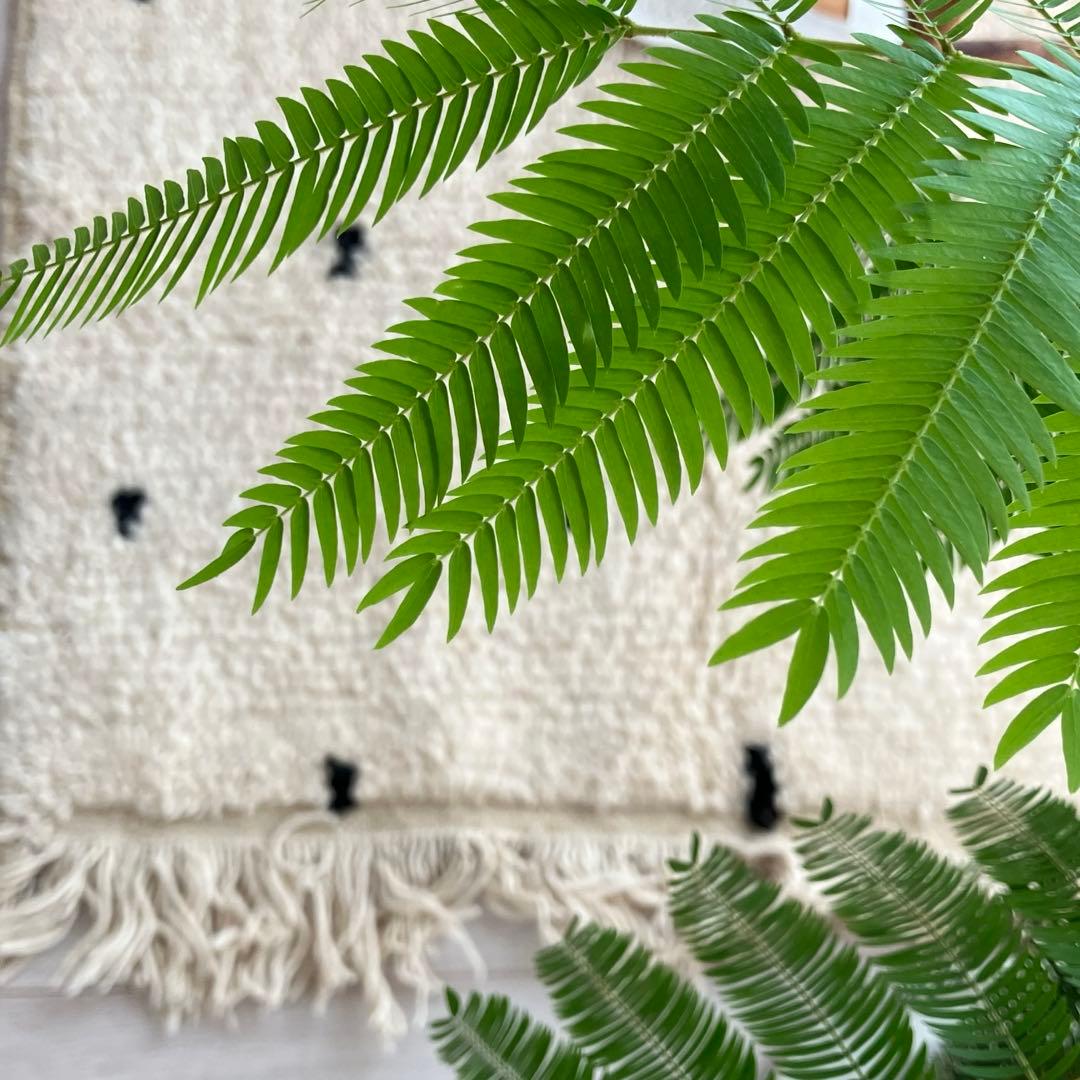 ドット90×142 オフホワイト　ブラック　モロッコラグ　トルコヴィンテージラグ