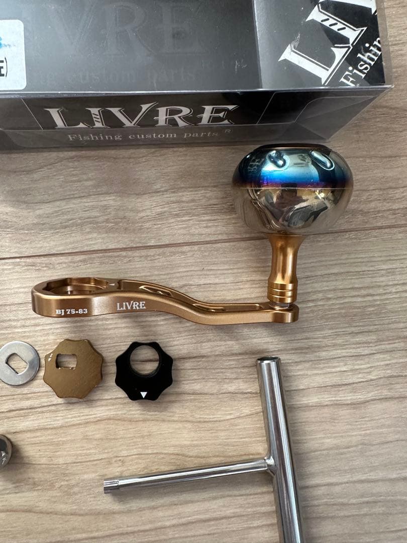 リブレBJ 75-83 ダイワ左　シマノM8左