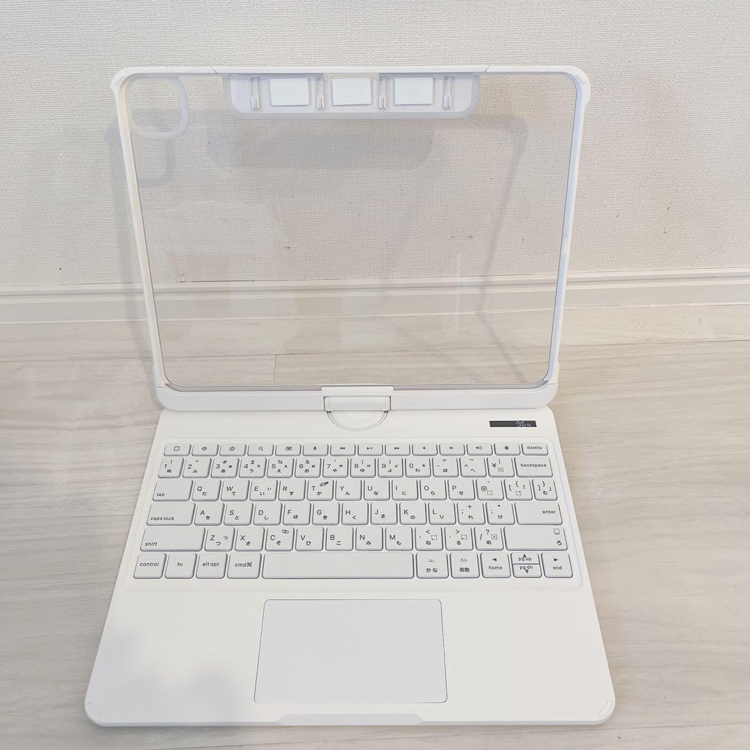 iPad Pro 13 (M4 2024)専用ホワイトキーボードケース