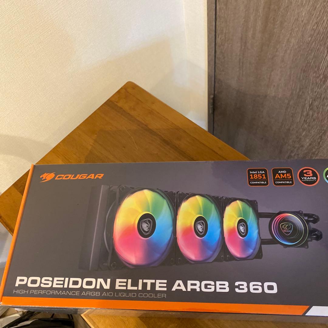 R*¹様 COUGAR POSEIDON ELITE ARGB 360