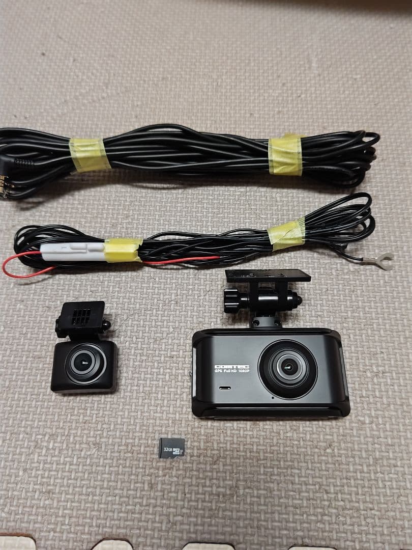 COMTEC ZDR 035 前後カメラドライブレコーダー 配線付き