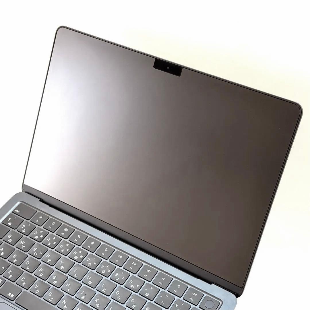 MacBook Air M2 13インチ バッテリー最大容量100%　【極美品】