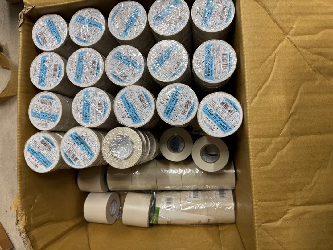 関東器材　粘着テープBT1910アイボリー おまけでスマートテープ付き