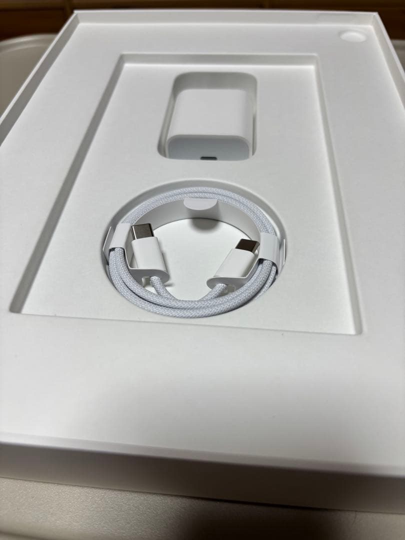 iPad Air ブルー本体　11インチ　M2 256GB Wi-Fi