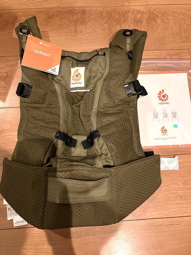 【新品】ergobaby adapt エルゴベビー 抱っこひも オリーブグリーン