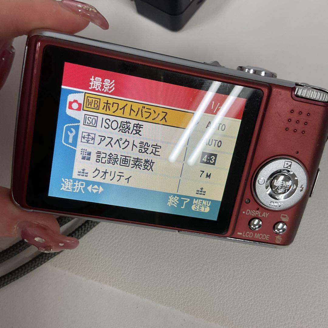 S532 Panasonic LUMIX DMC–FX07 デジタルカメラ
