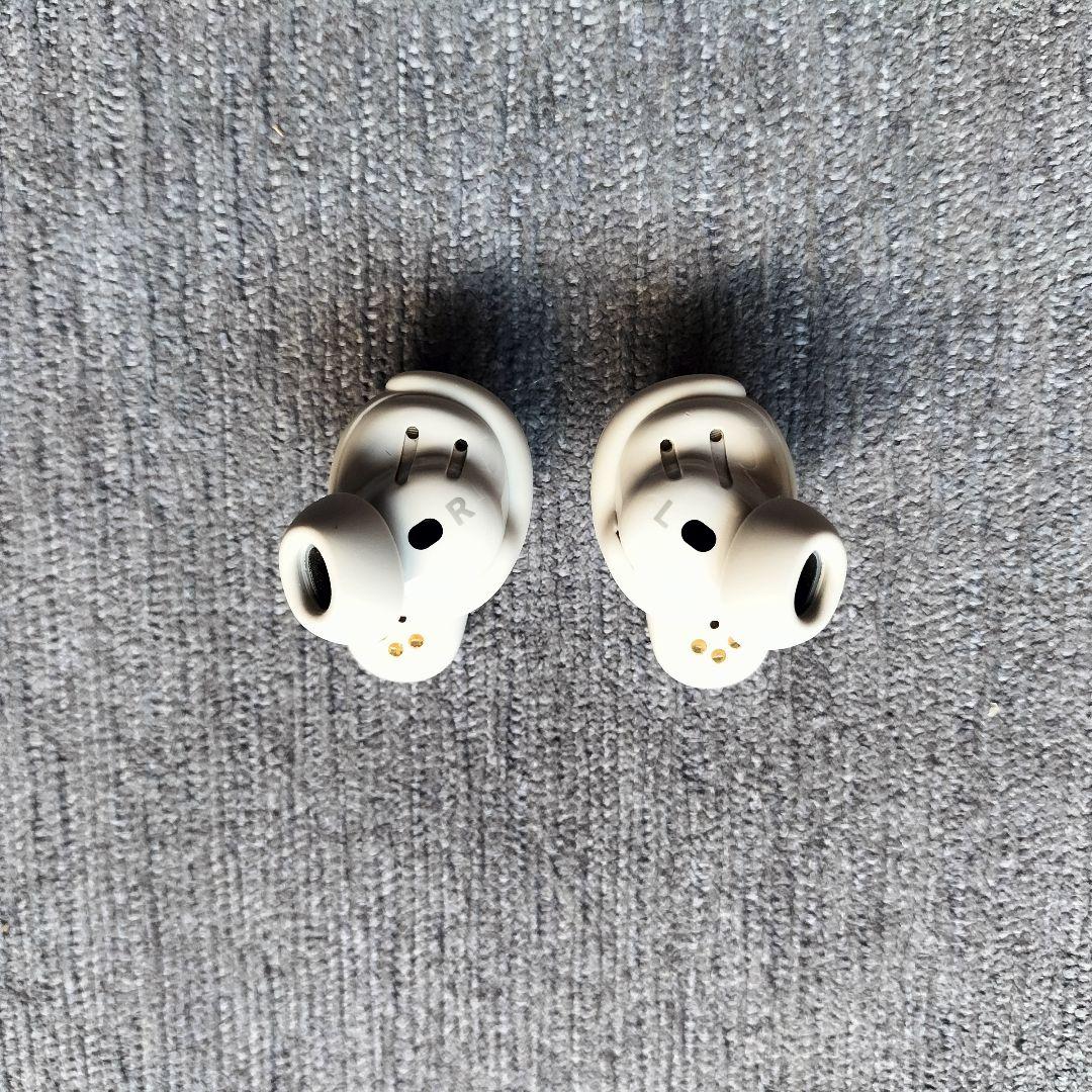 【最終値下げ】Bose QuietComfort Ultra Earbuds 白