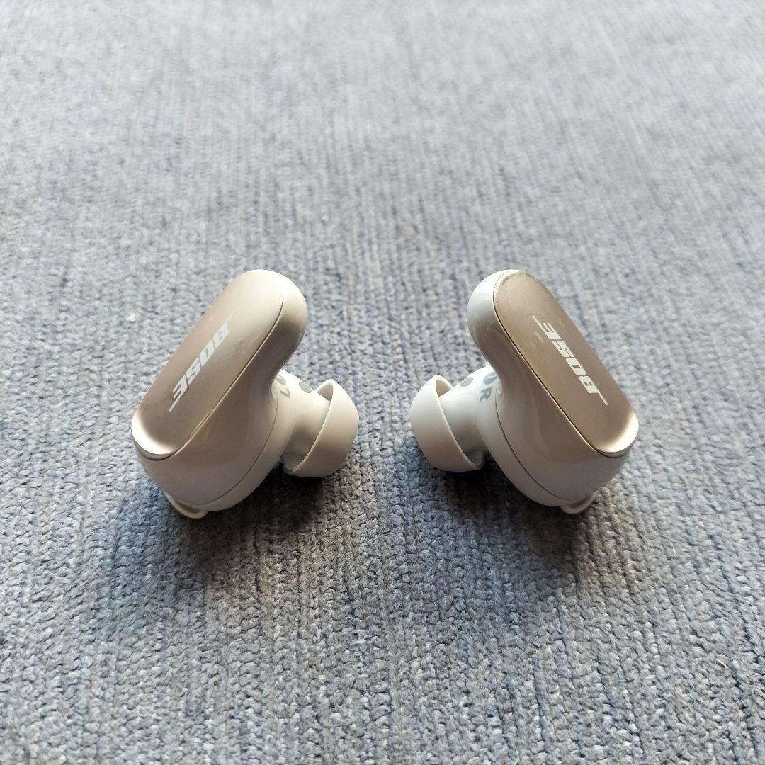 【最終値下げ】Bose QuietComfort Ultra Earbuds 白