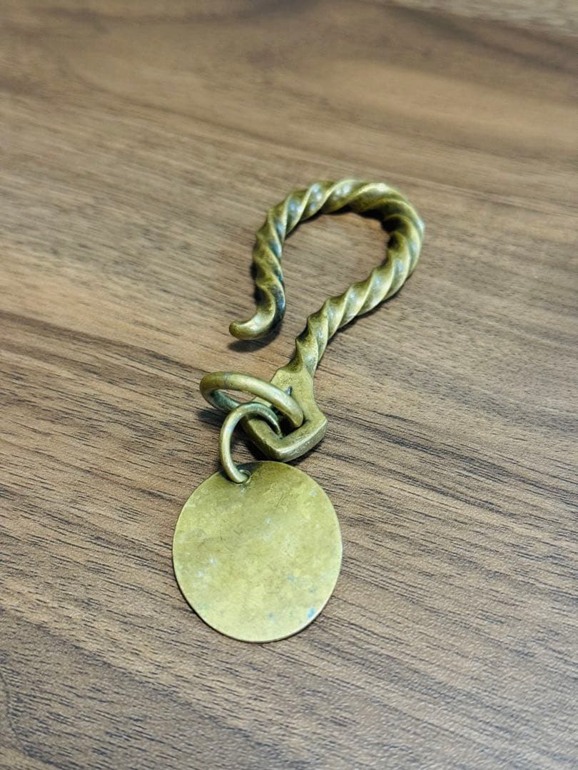 RADIALL LOCO LOW（ツイストキーホルダー)