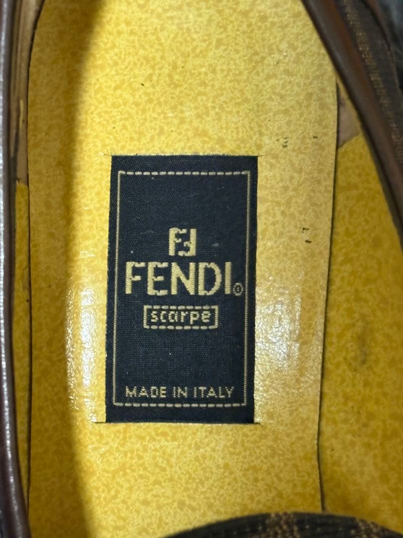 美品 FENDI フェンディ ズッカ柄 ローファー ダークブラウン