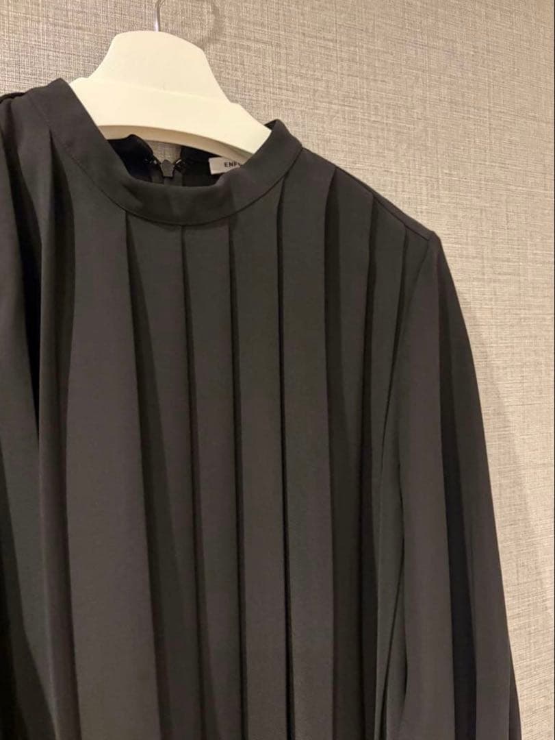 ENFOLD ミリオーネ プリーツ 長袖 ブラック